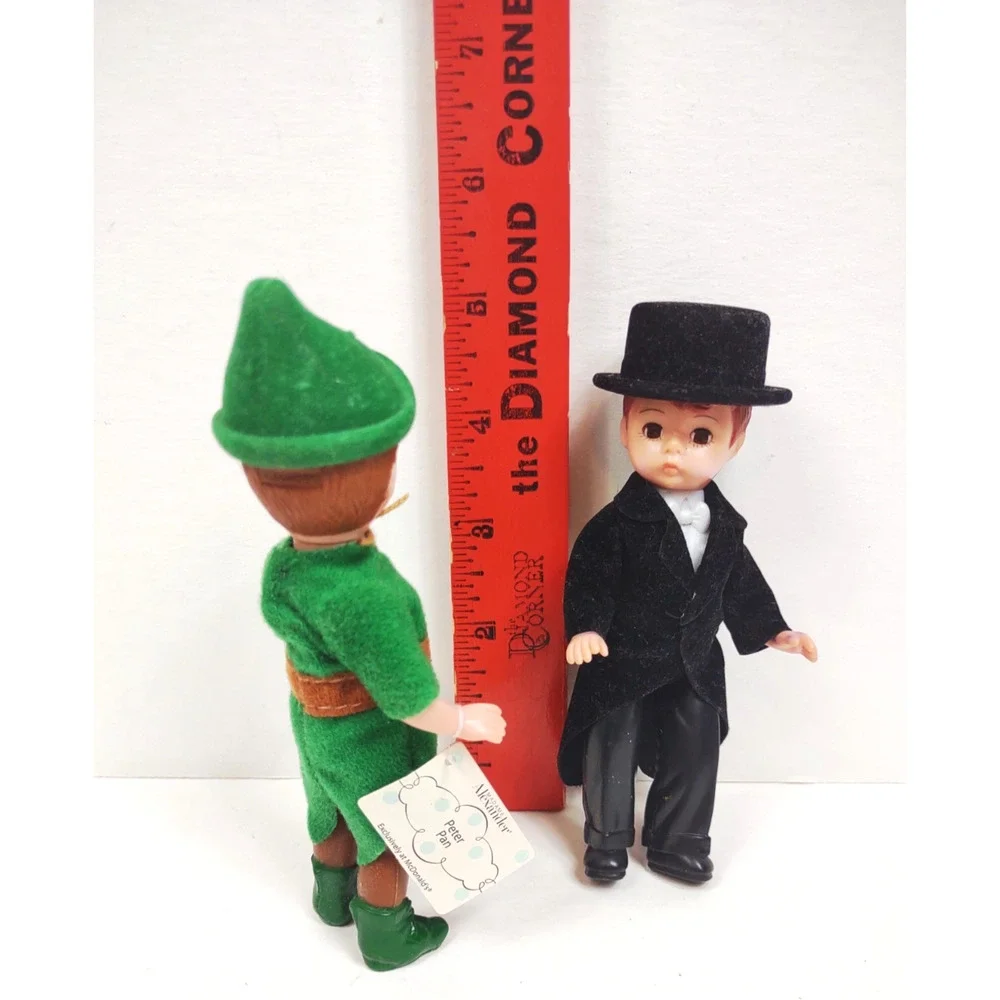 VTG Madame Alexander McDonald's Memories of a Lifetime Robin Hood, Groom Figures